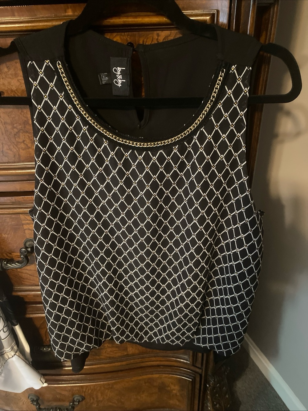 By & by sleeveless blouse cami shell